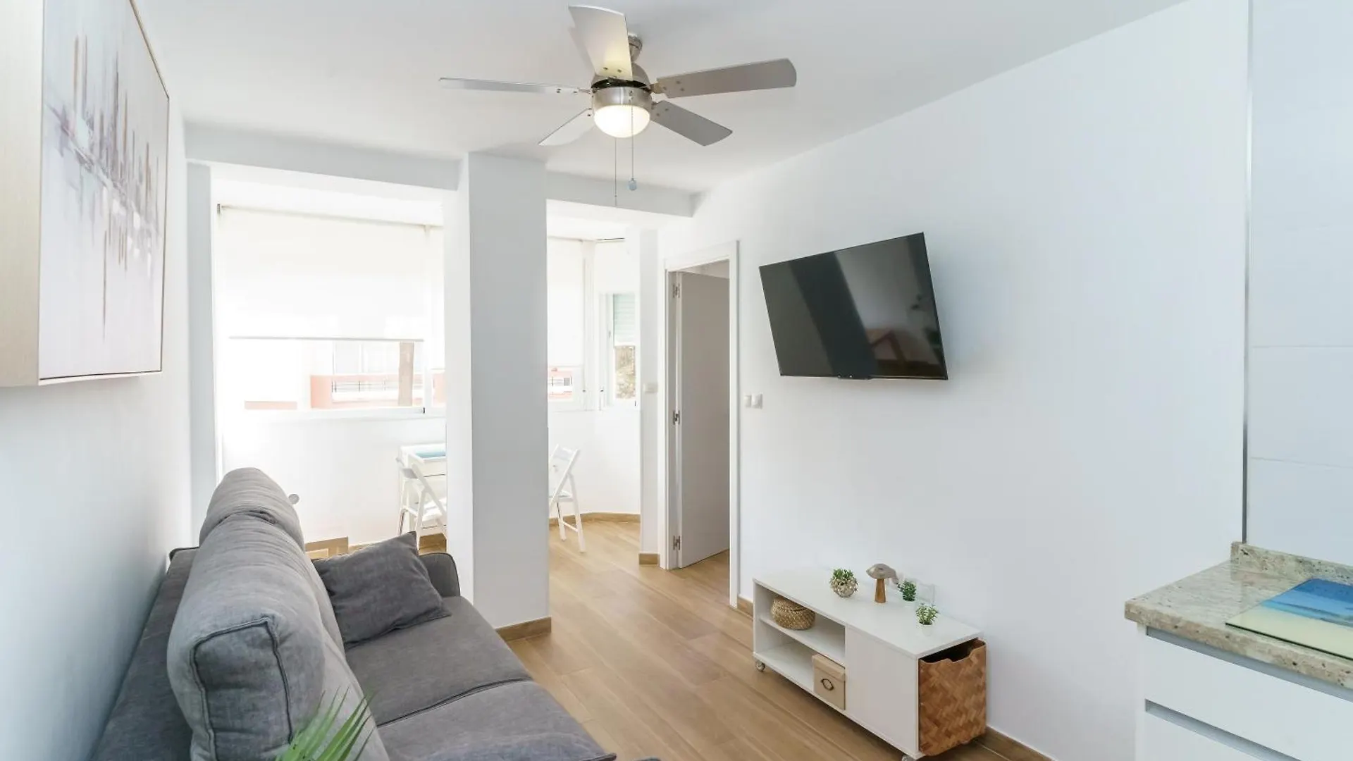 Apartment 1 Hab, Confort 4 Plazas A 180M Playa, Plazamarcentro 2 Torre Del Mar